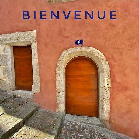 Coup De Coeur Au Pied Du Chateau - Nice Studio Ideally Located Annecy Luaran gambar